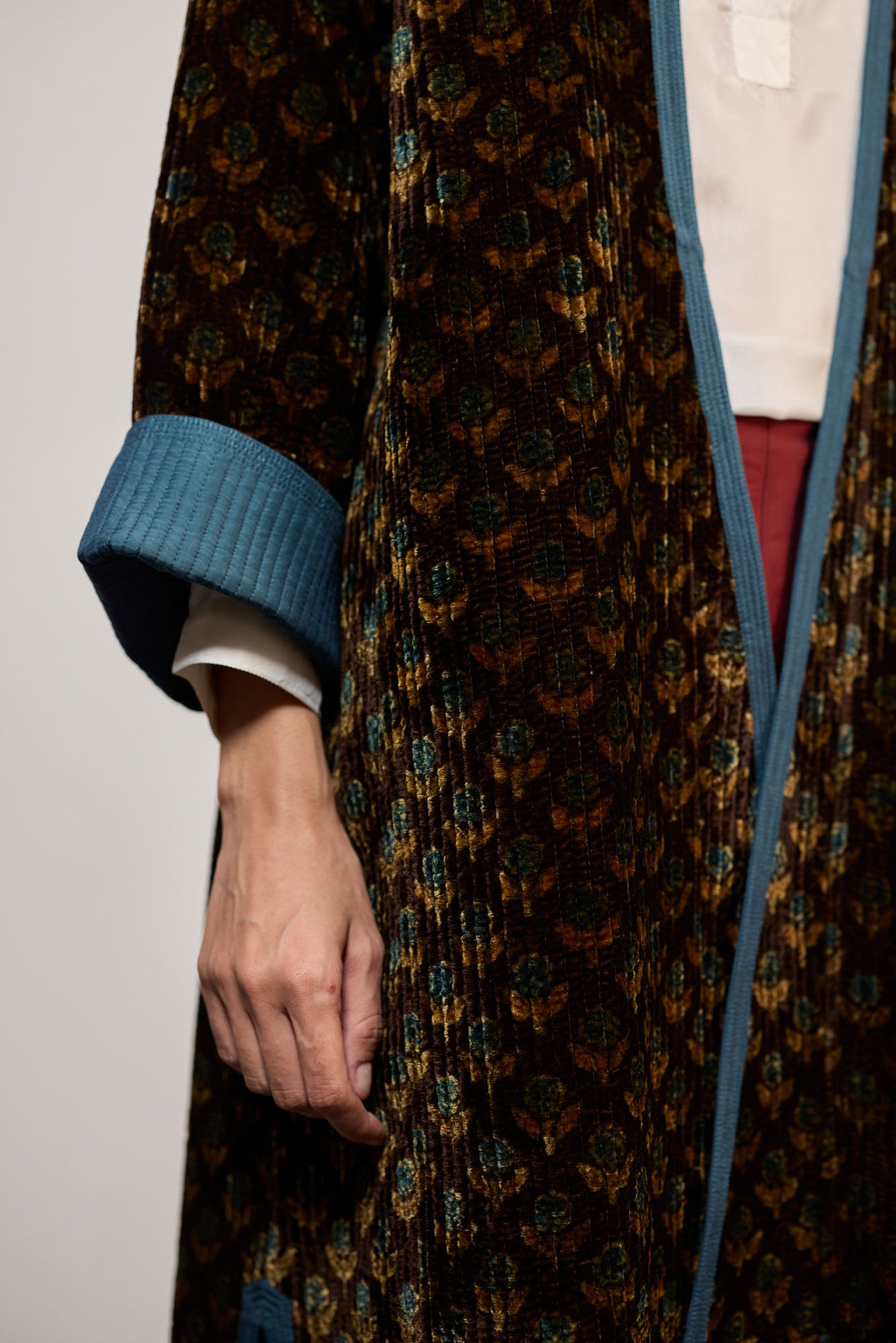 AJA VELVET  PRINTED TEAL REVERSIBLE (JACKET)