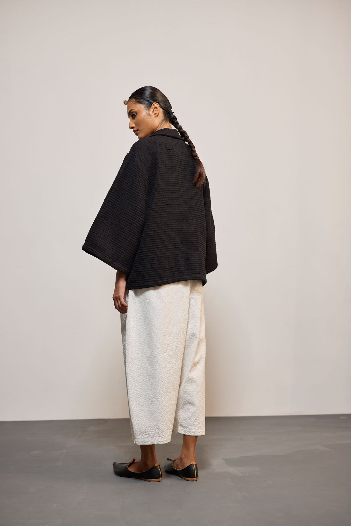 BLACK WOVEN 4 (OVERLAY / JACKET)