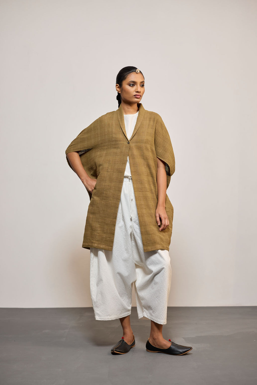 WOVEN 5 OLIVE (OVERLAY / JACKET)
