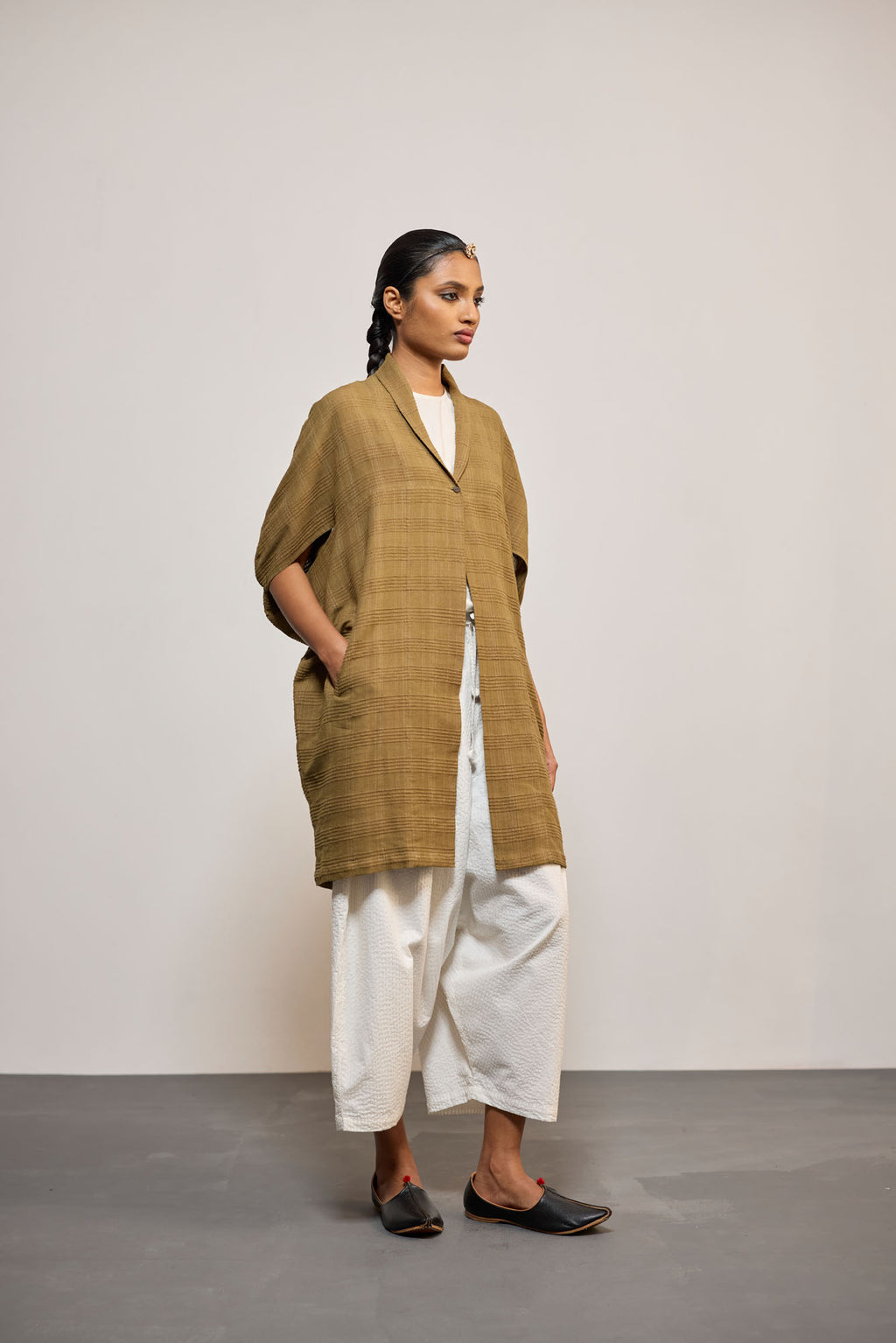 WOVEN 5 OLIVE (OVERLAY / JACKET)