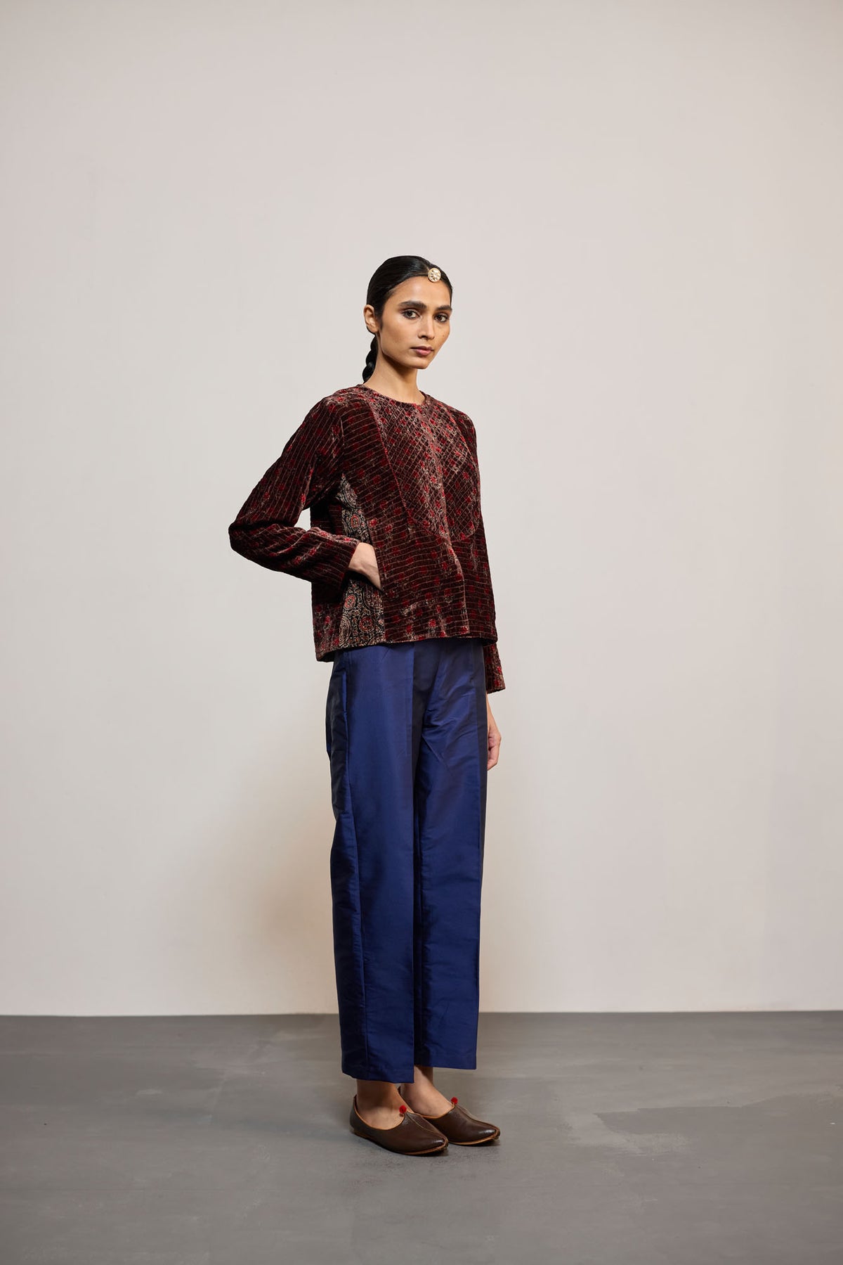 RED VELVET PRINT (COATIE/JACKET)