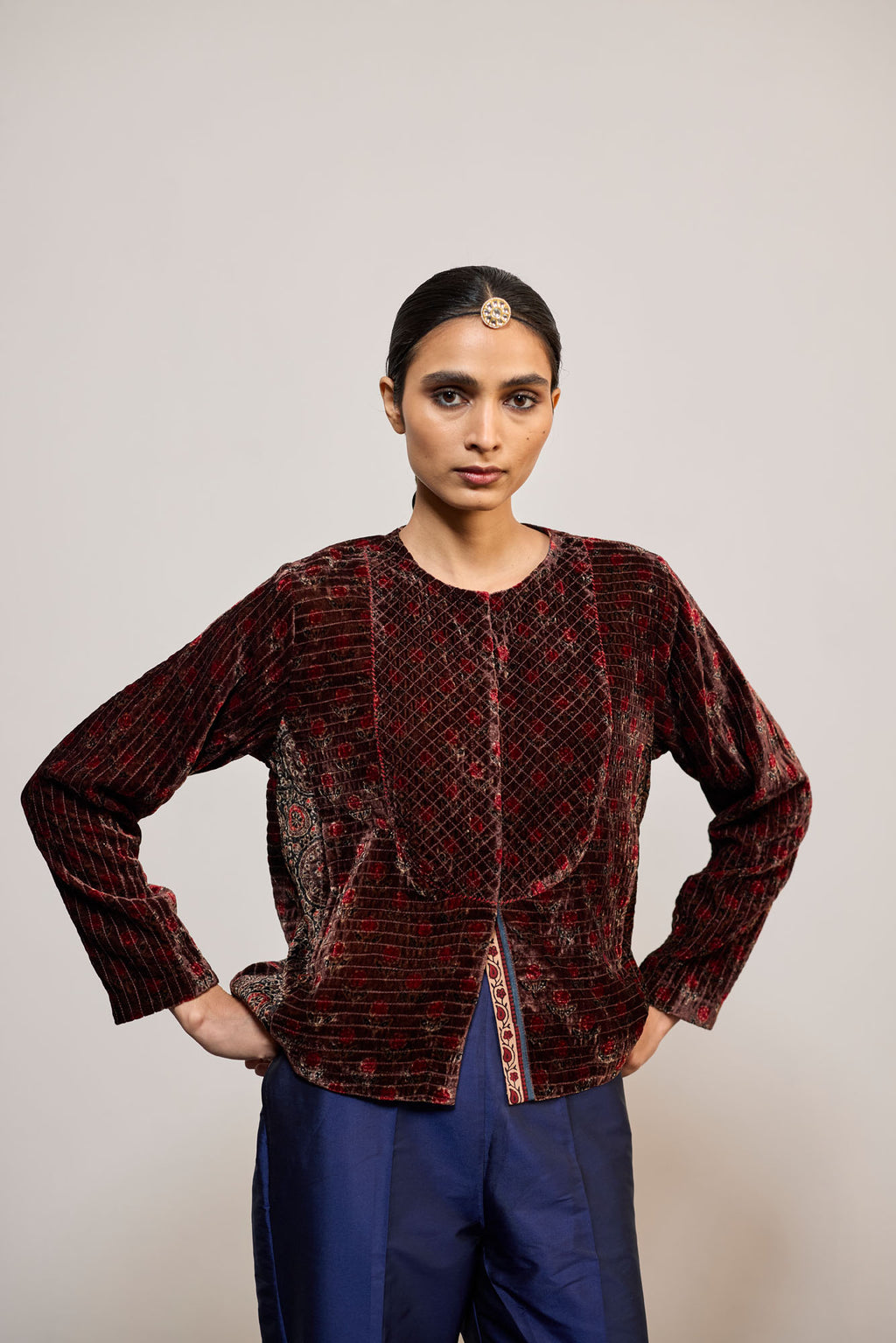 RED VELVET PRINT (COATIE/JACKET)