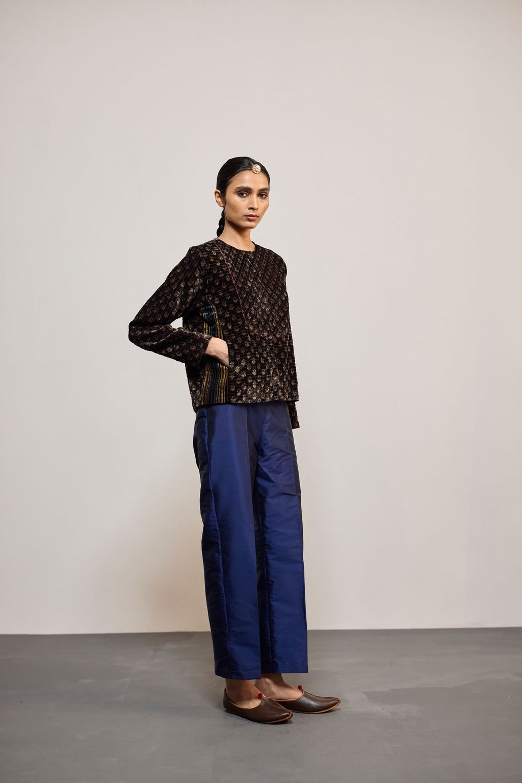 COFFEE VELVET AJRAK (COATIE/JACKET)