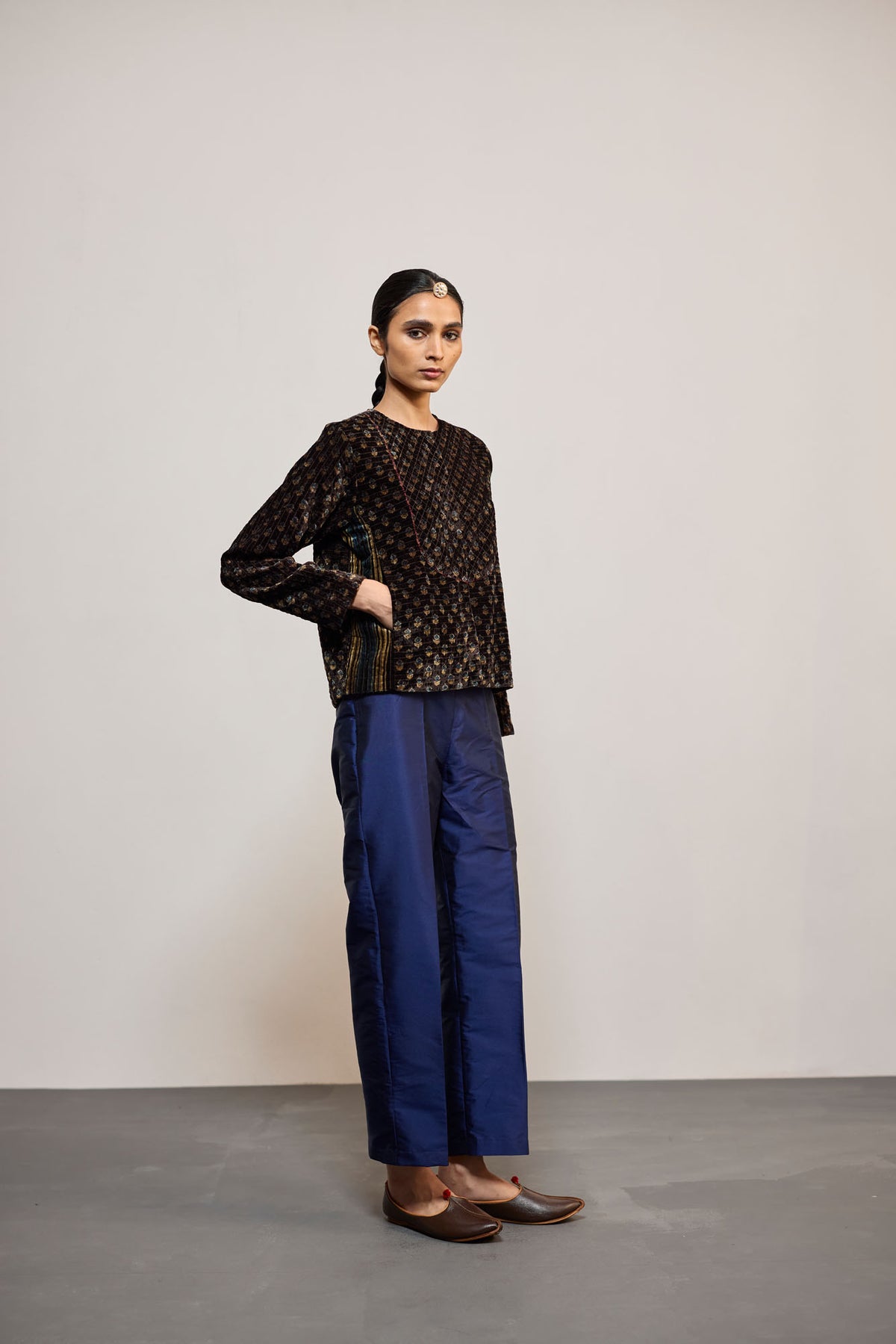 COFFEE VELVET AJRAK (COATIE/JACKET)