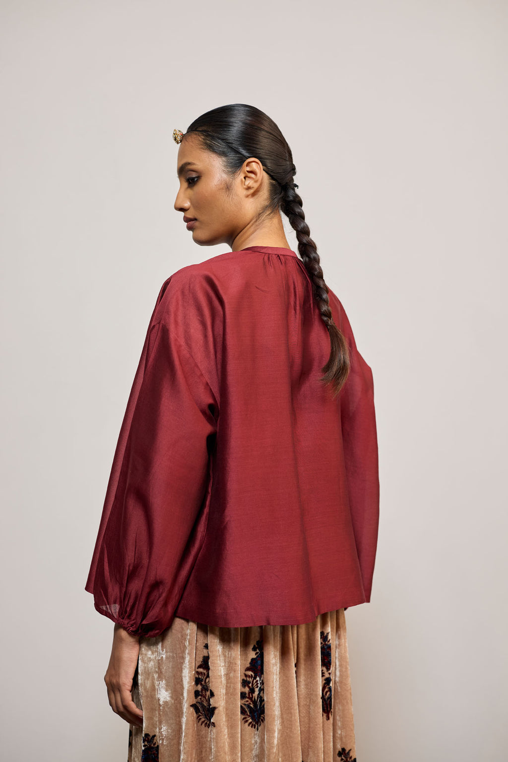 MAROON (TOP)