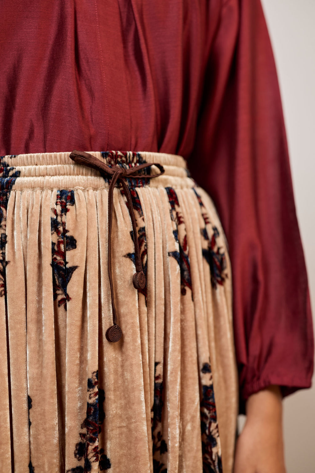 PRINTED VELVET (SKIRT)