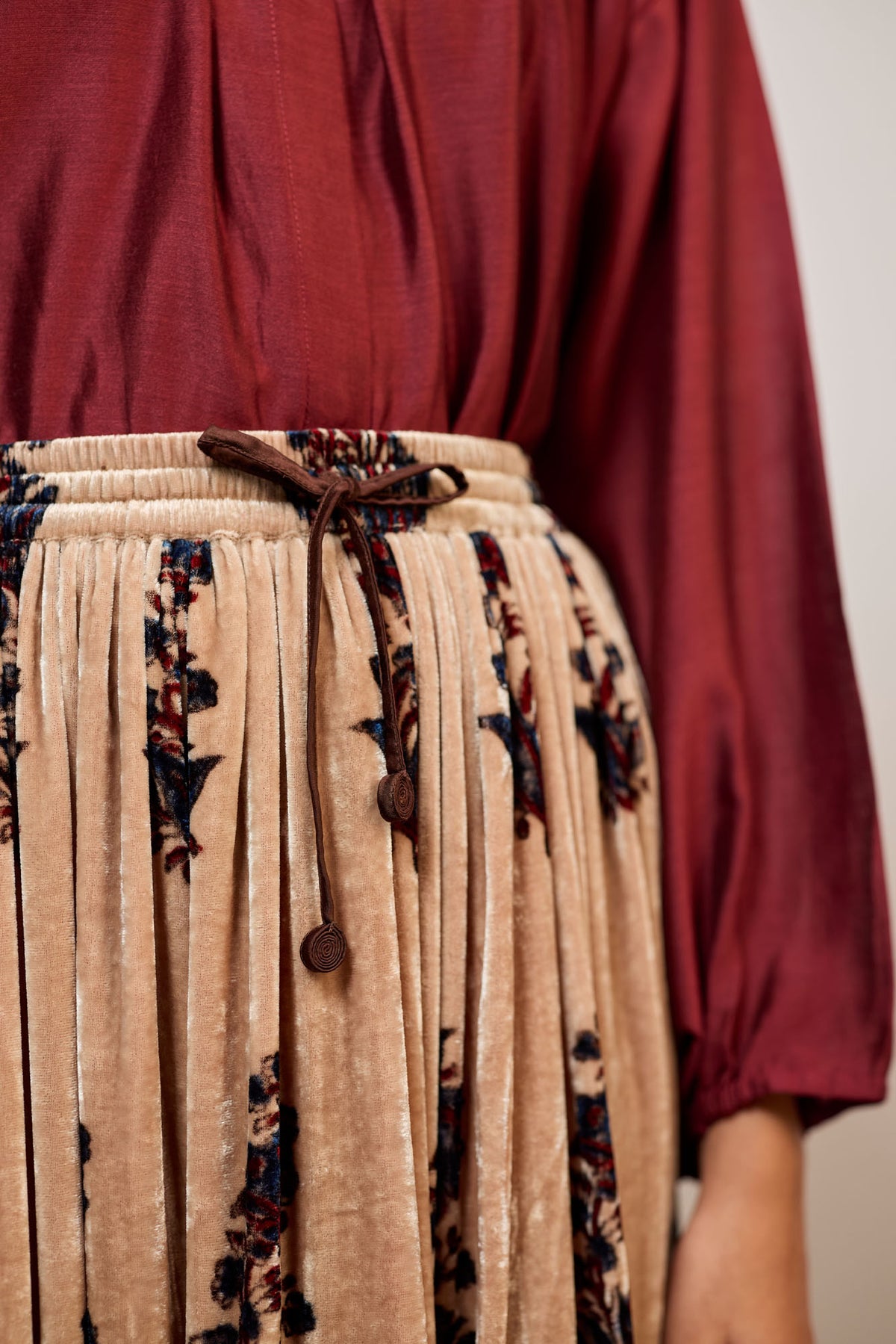 PRINTED VELVET (SKIRT)