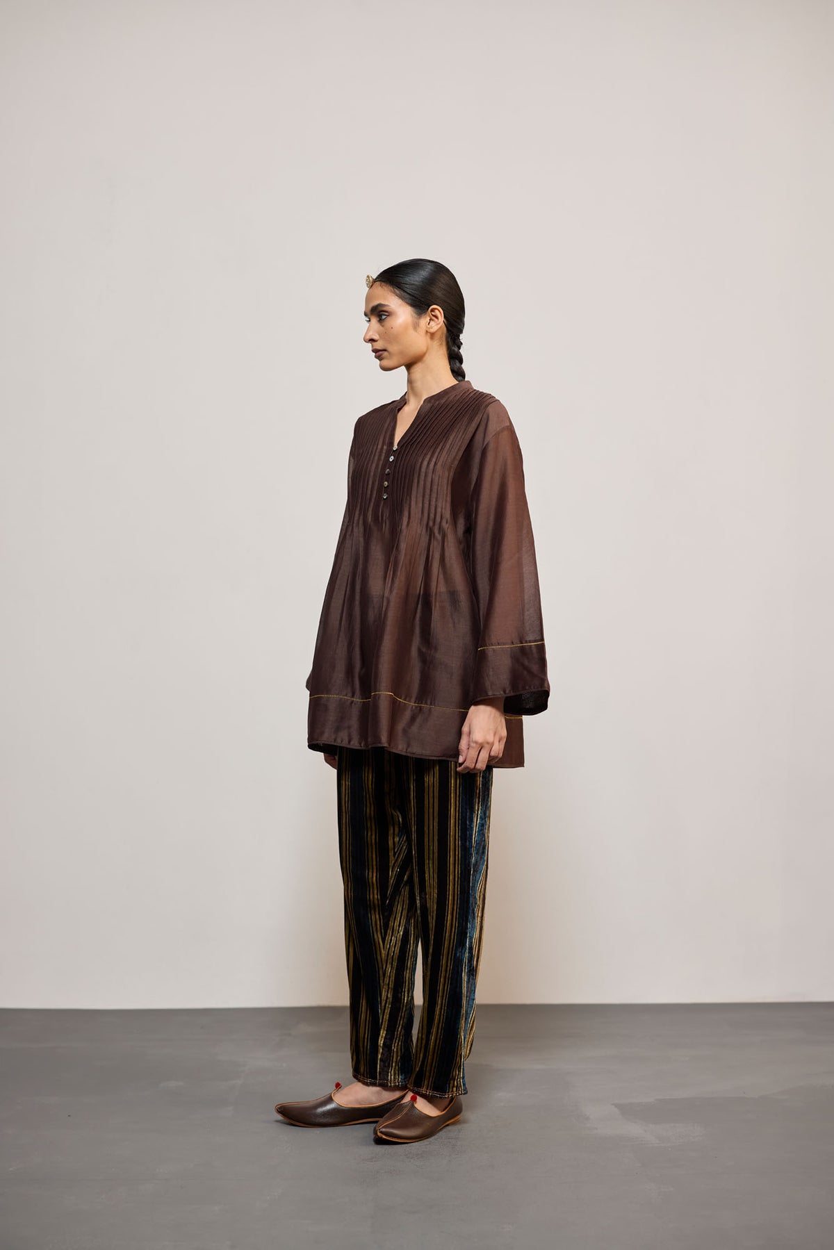 PINTUCK CHANDERI BROWN (TOP)