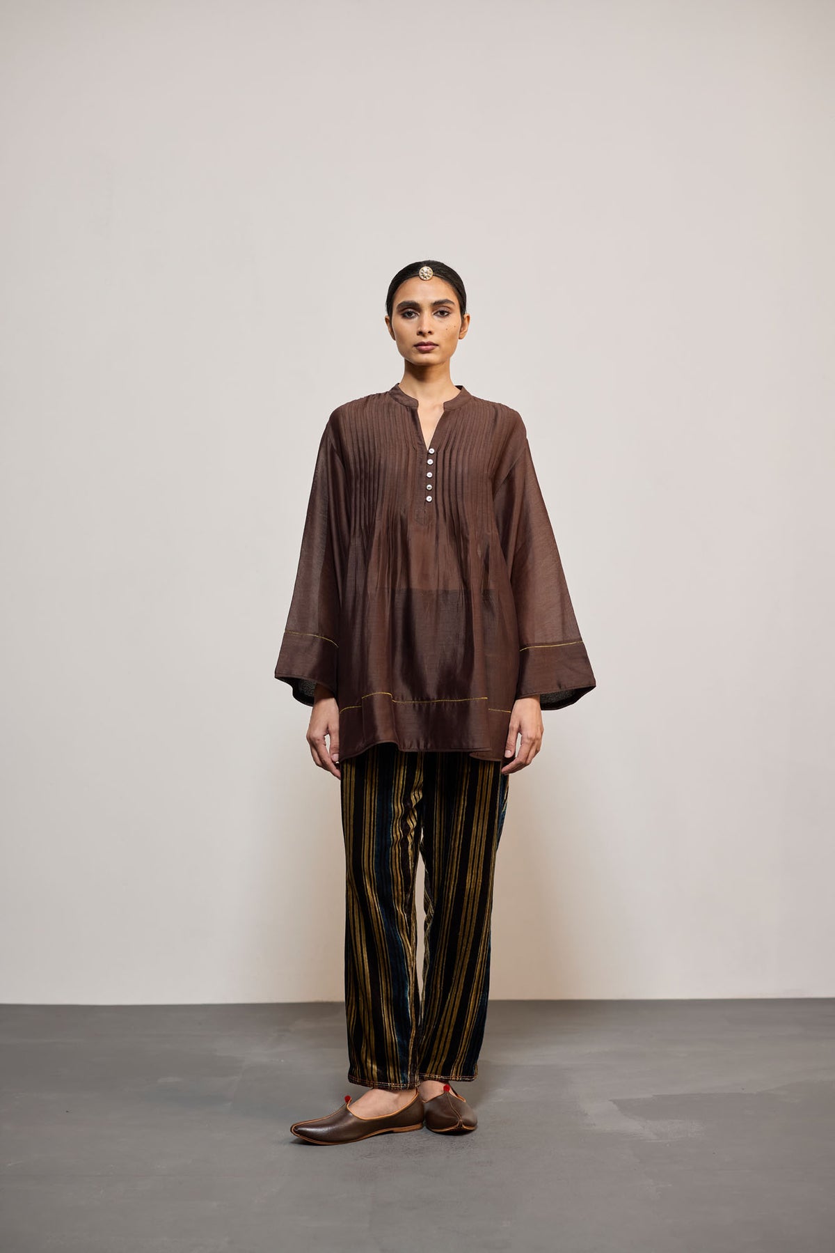 BROWN DHARI VELVET (PANT)