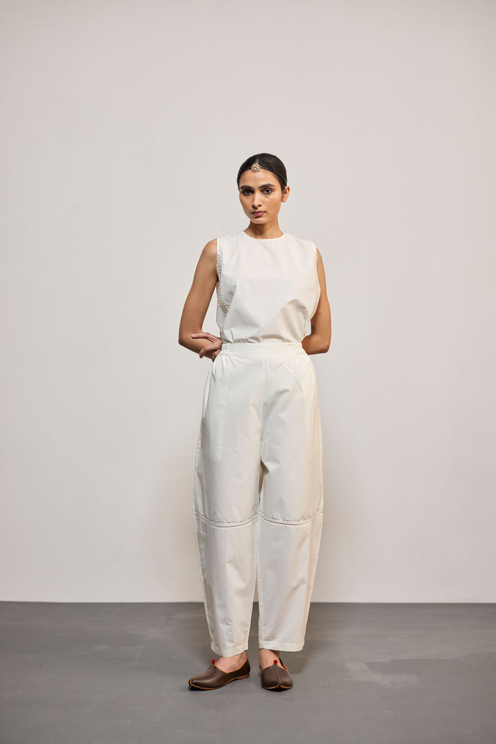 IVORY BARELL PANT