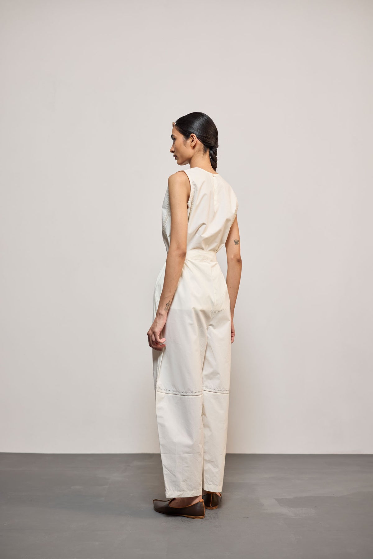 WHITE BARELL (PANT)
