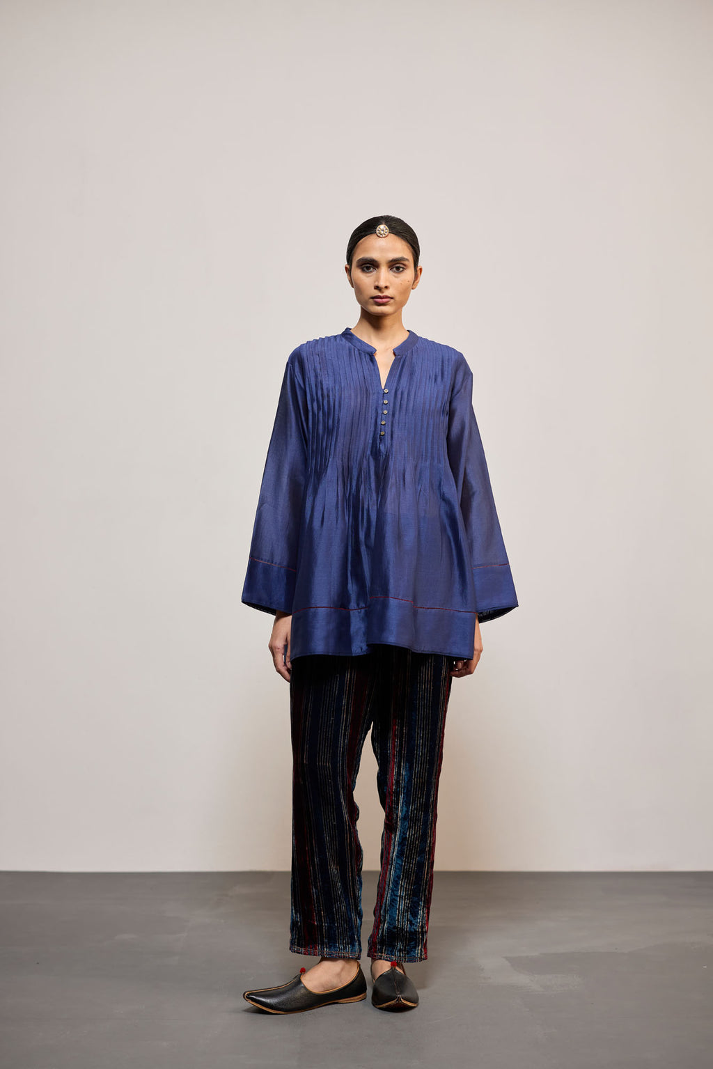 NAVY DHARI VELVET (PANT)