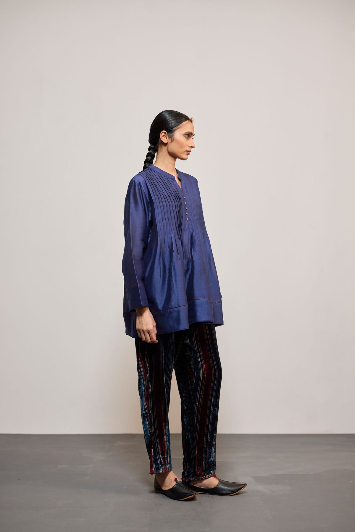 NAVY DHARI VELVET (PANT)