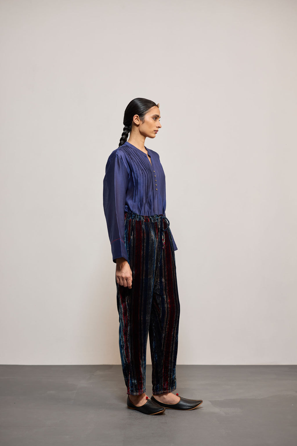 NAVY DHARI VELVET (PANT)