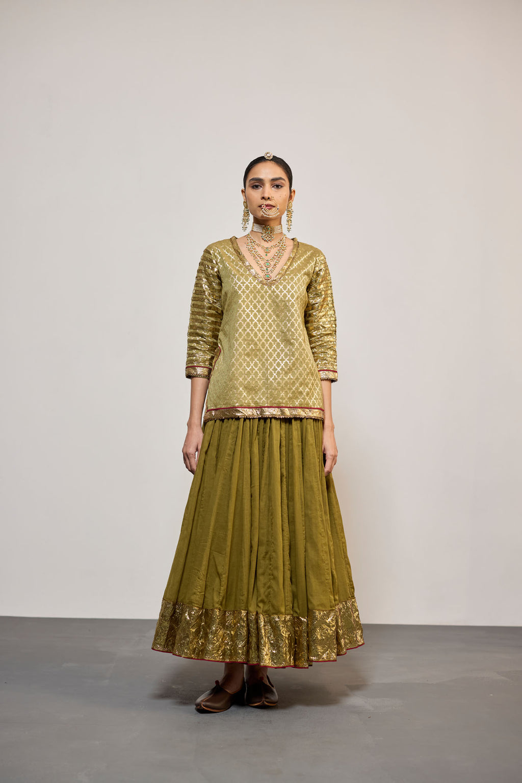 KUNCHA OLIVE (LEHENGA)