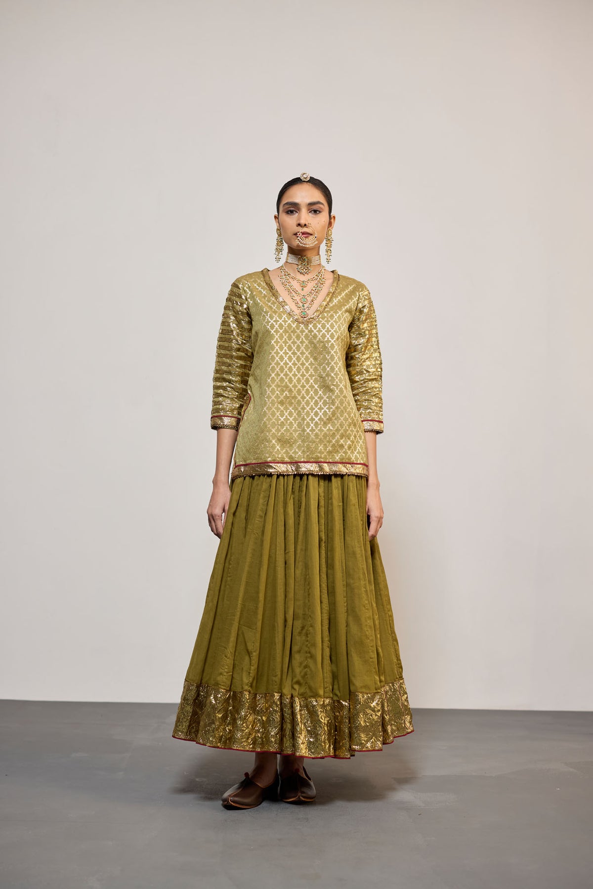 KUNCHA OLIVE (LEHENGA)
