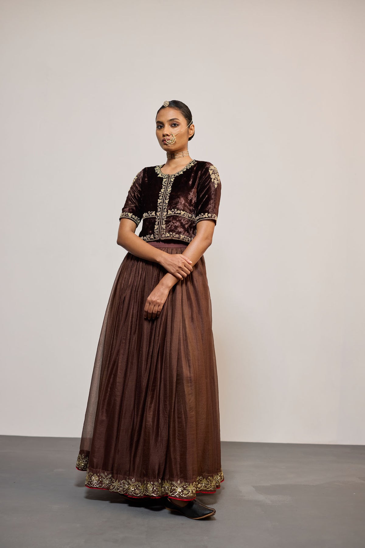 BHURIYA BROWN (LEHENGA)