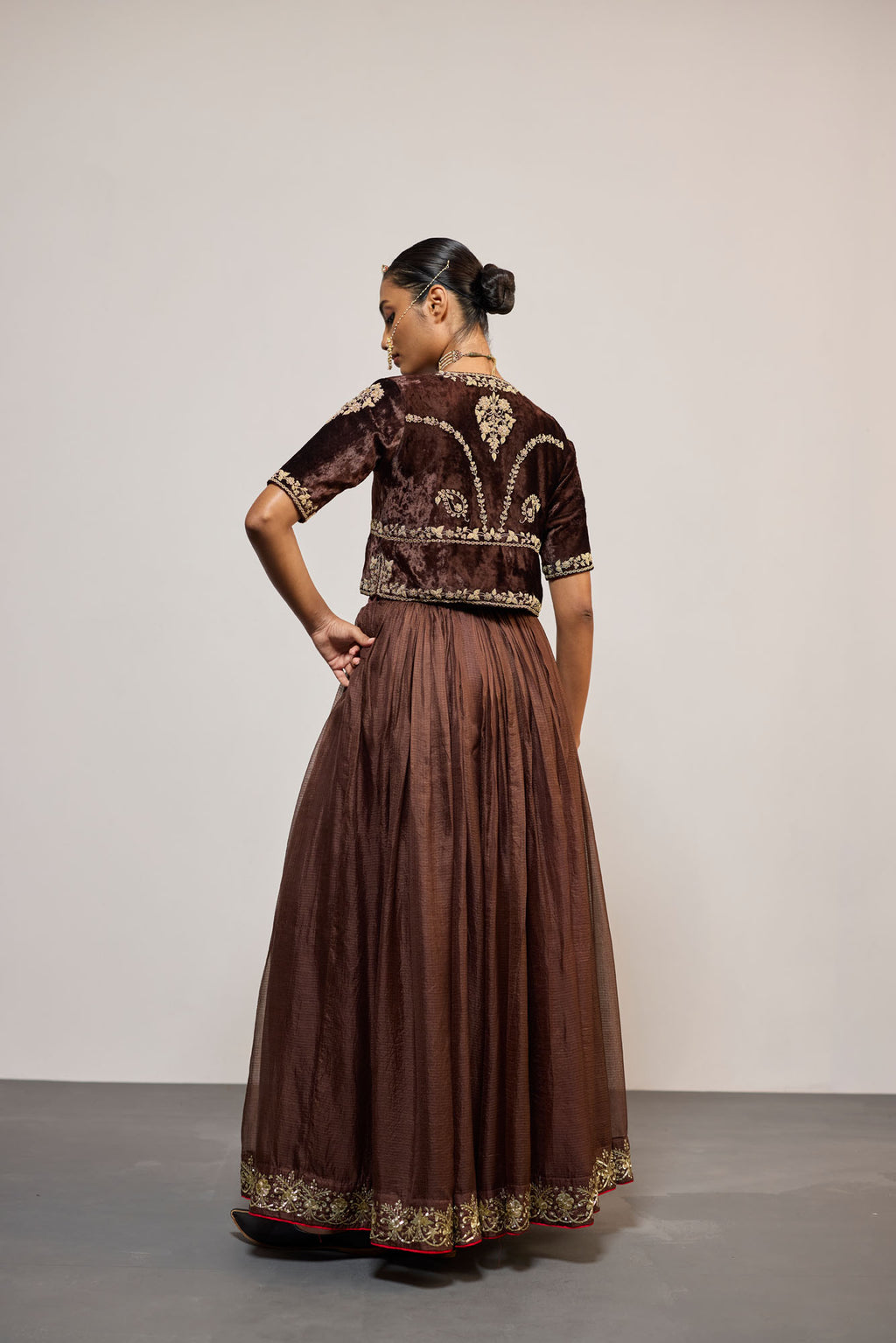BHURIYA BROWN (LEHENGA)