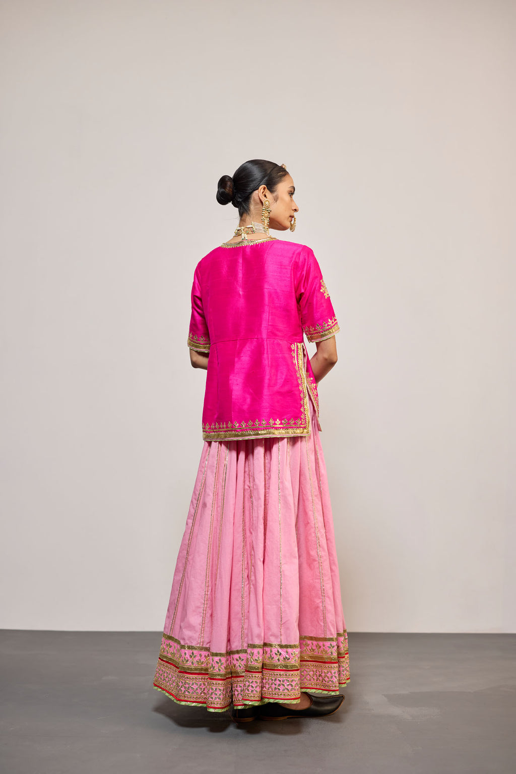 GANGAUR PINK (LEHENGA)