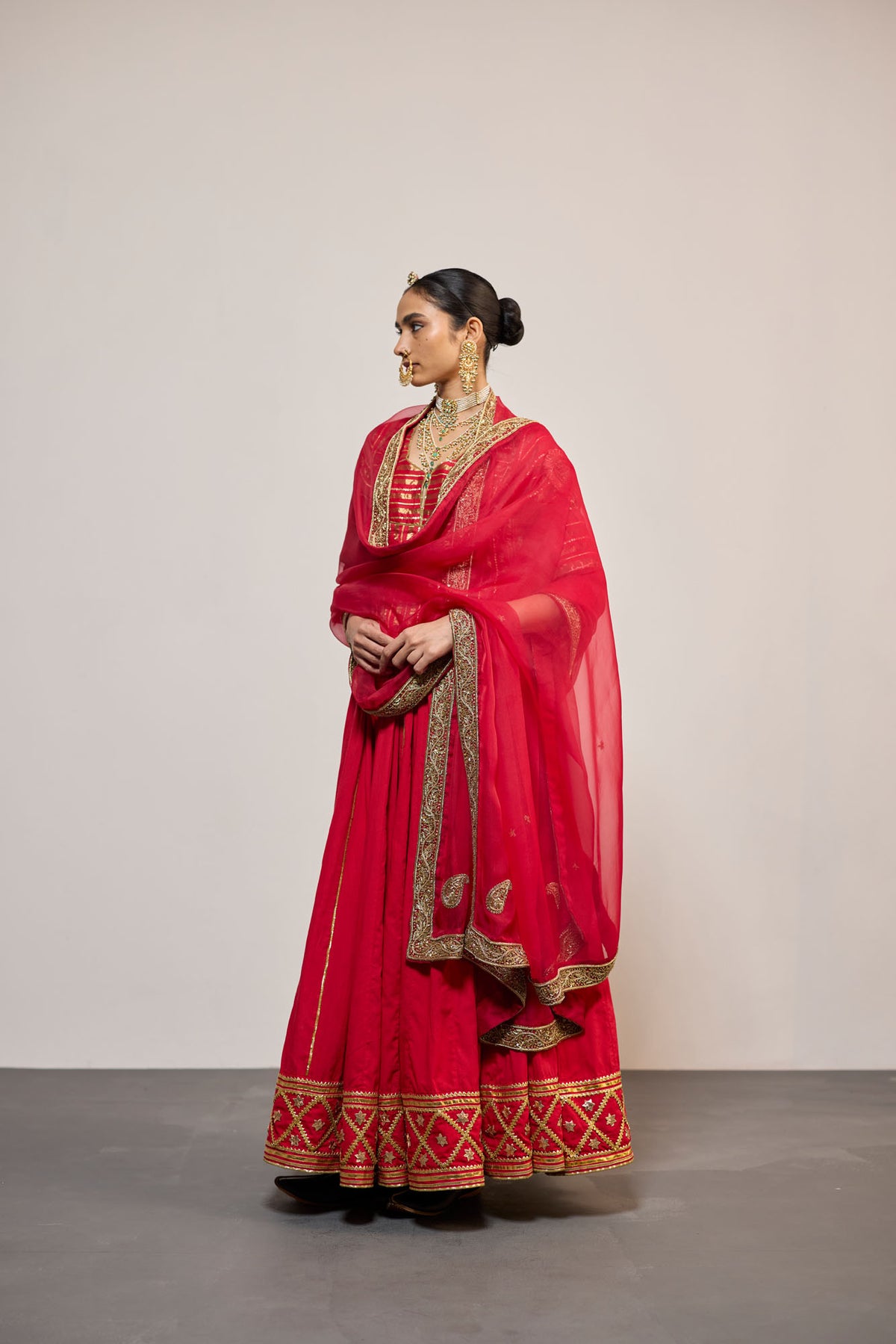 SINDARPI (LEHENGA)