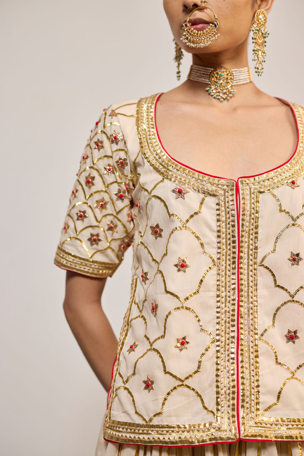 MOTIYA (LEHENGA)