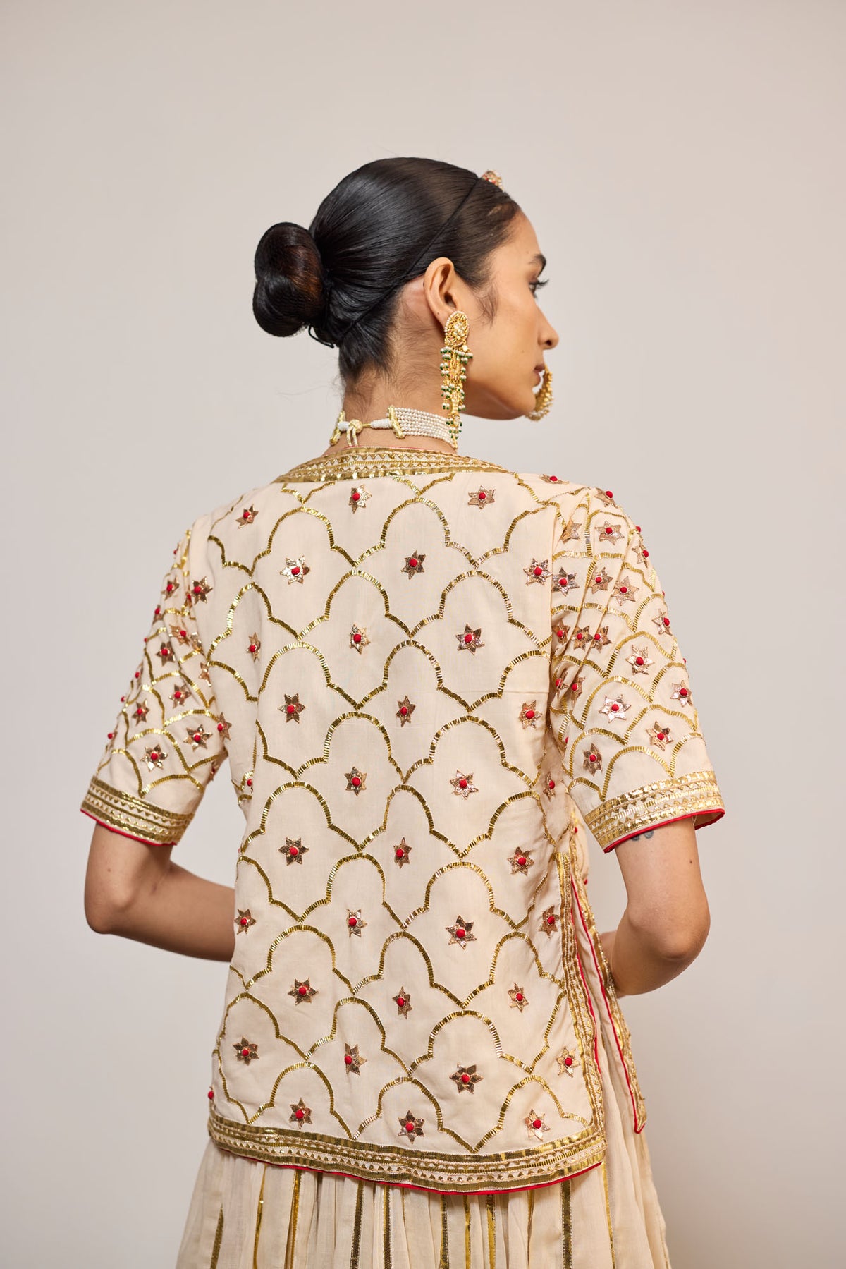 MOTIYA (LEHENGA)