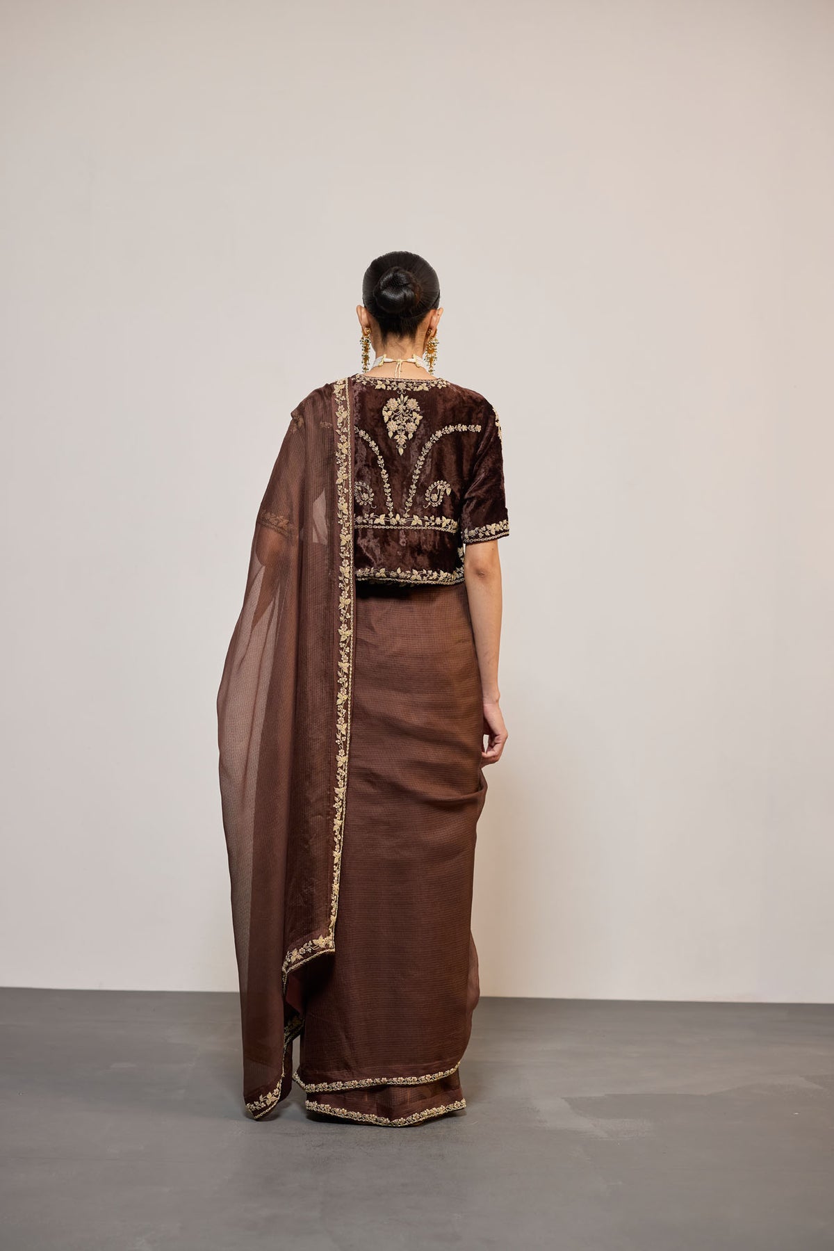 BHURIYA (SARI)