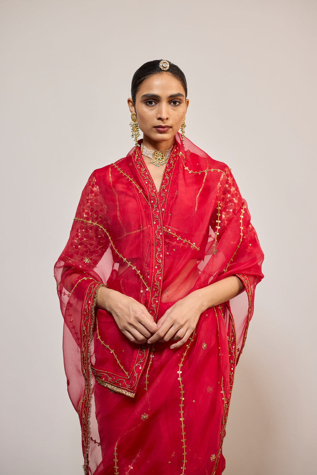 SINDAPI SARI