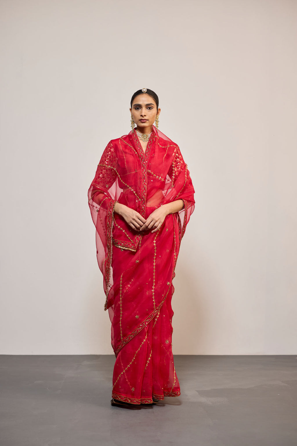 SINDAPI SARI
