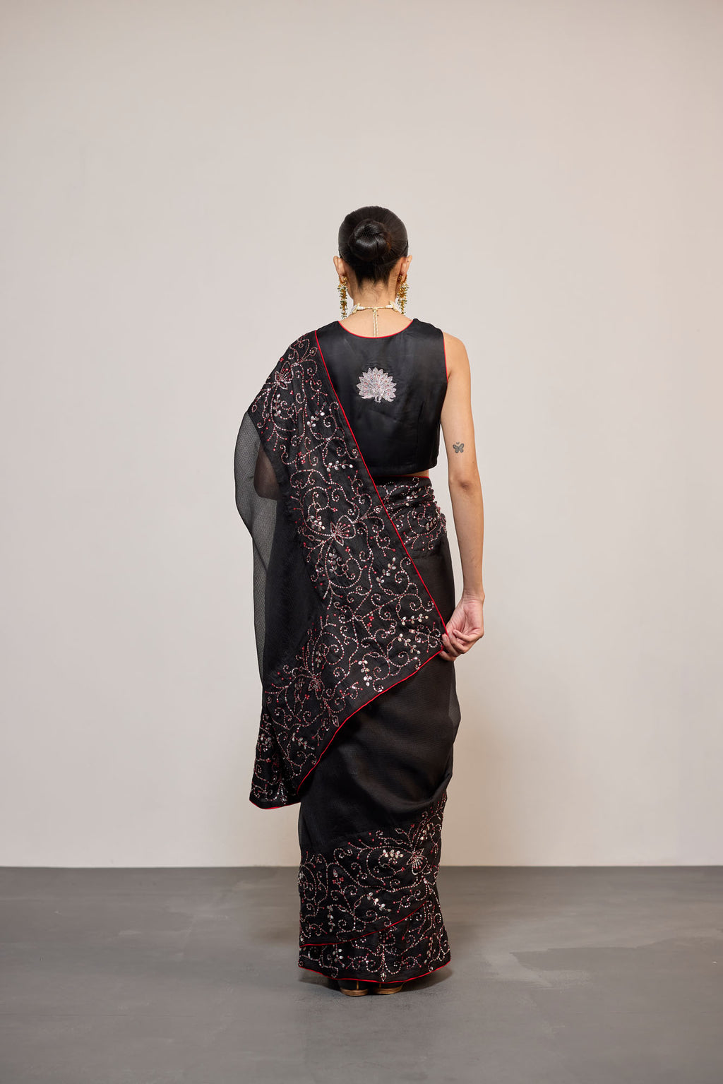 KAJRI (SARI)