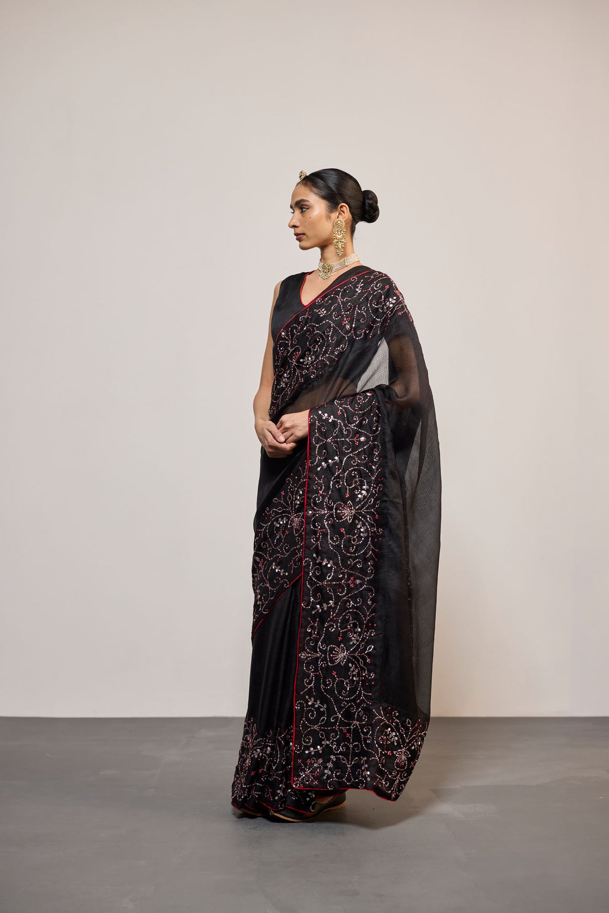 KAJRI (SARI)