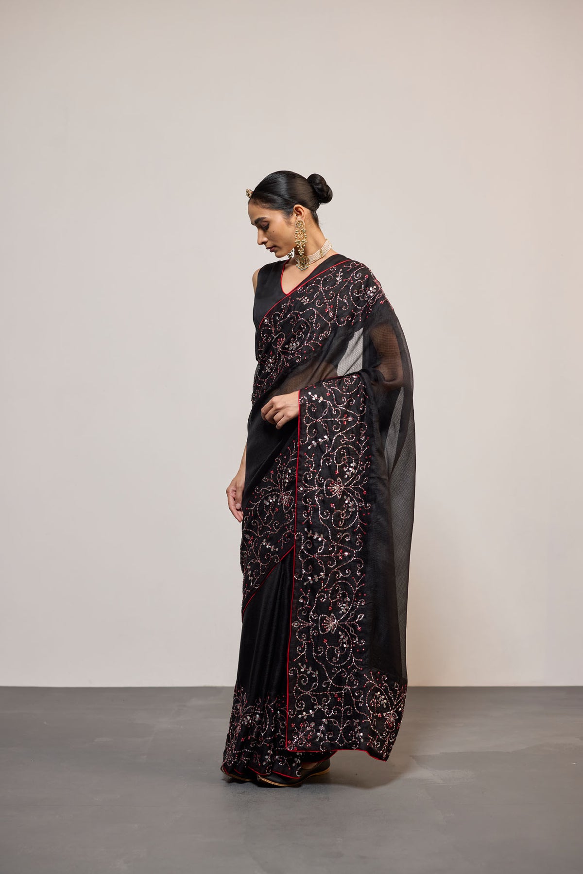 KAJRI (SARI)