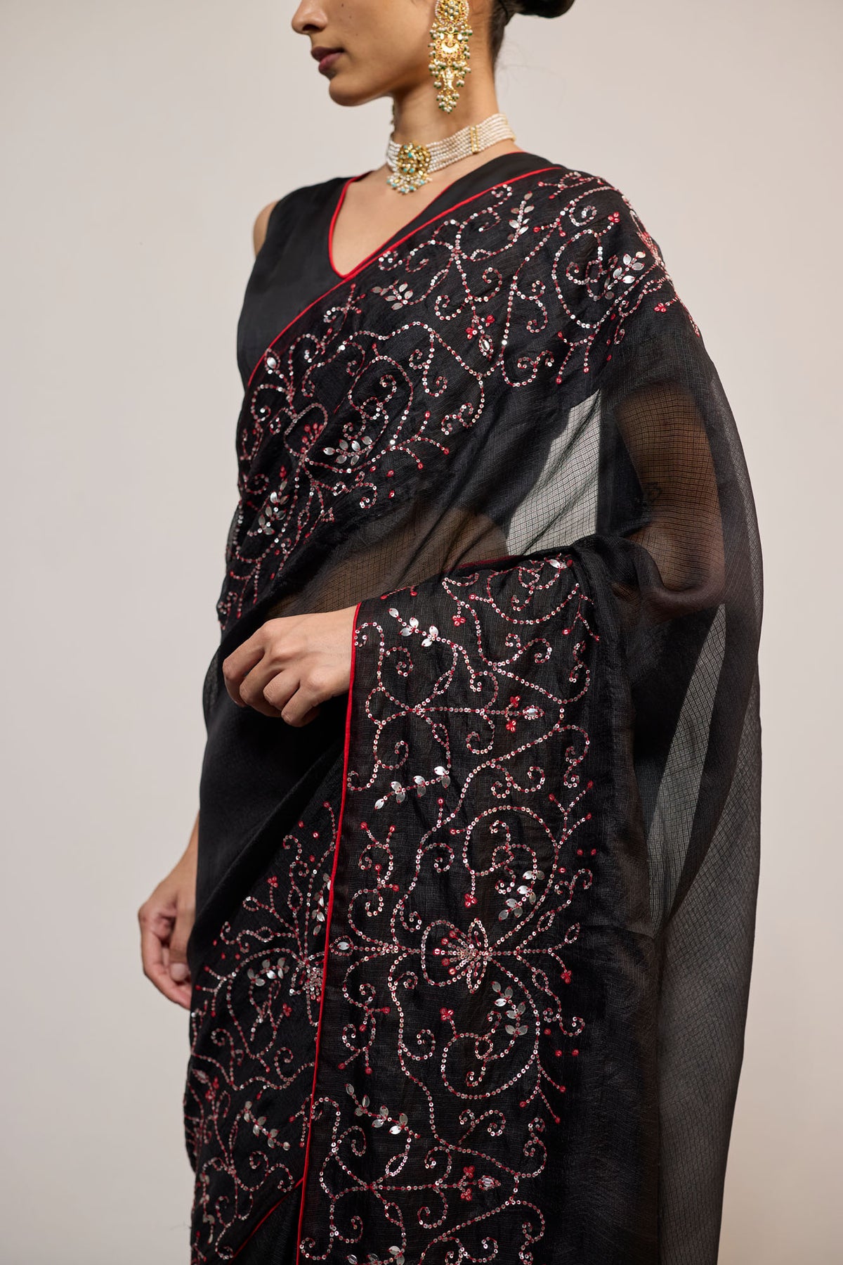 KAJRI (SARI)