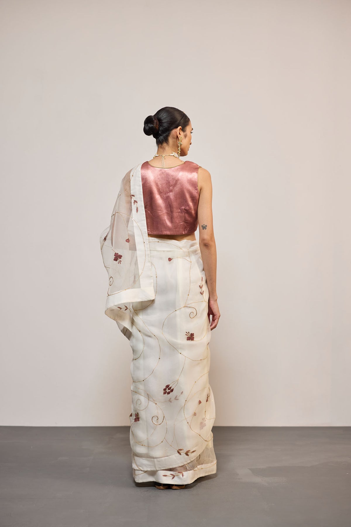 MOTIYA (SARI)