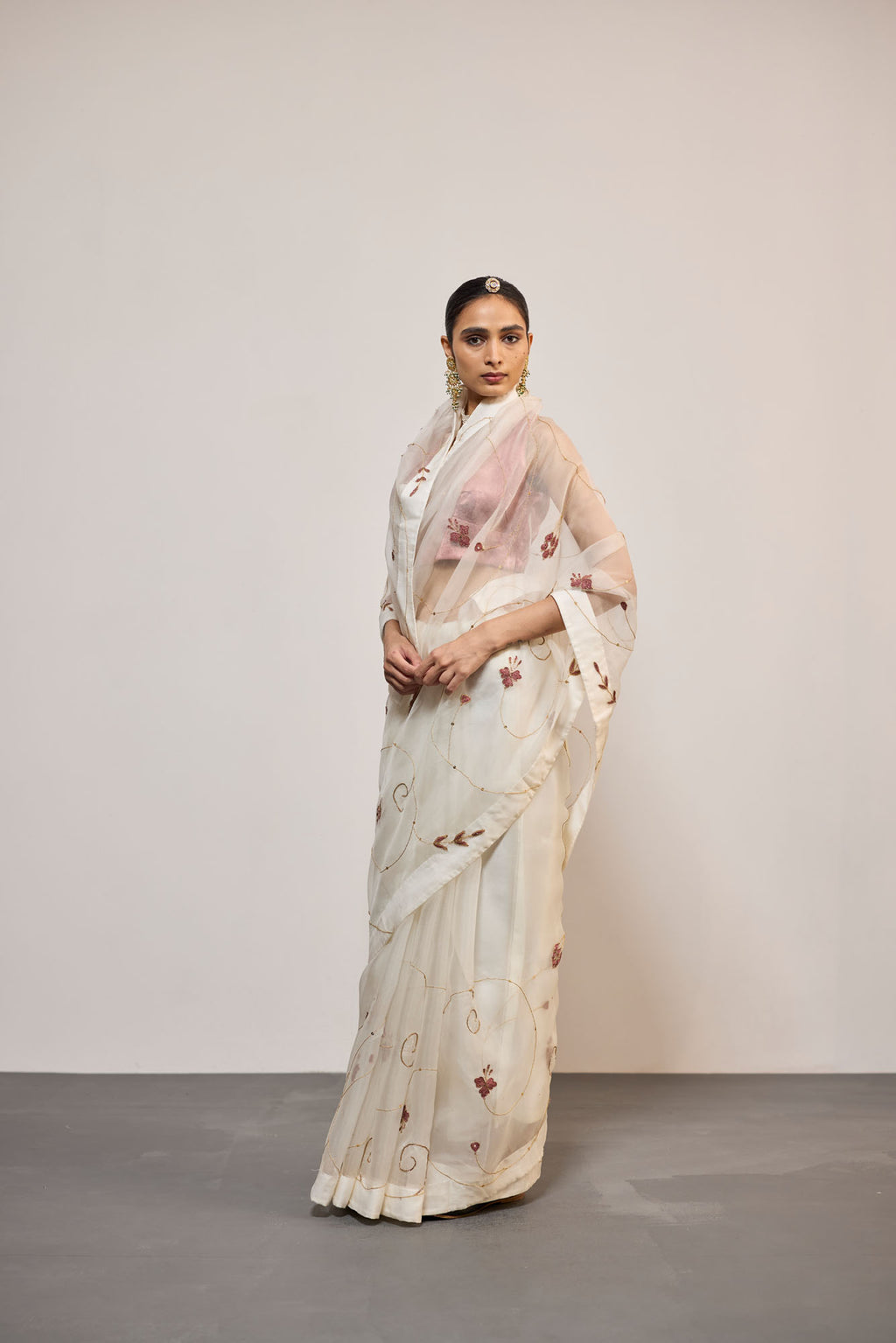 MOTIYA (SARI)