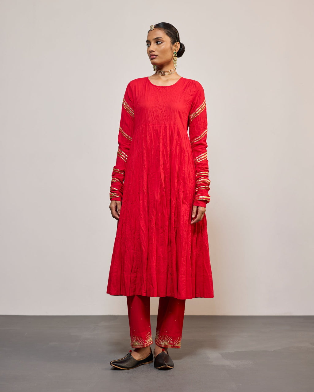 AANDALEEB SINDURI RED (SUIT SET)