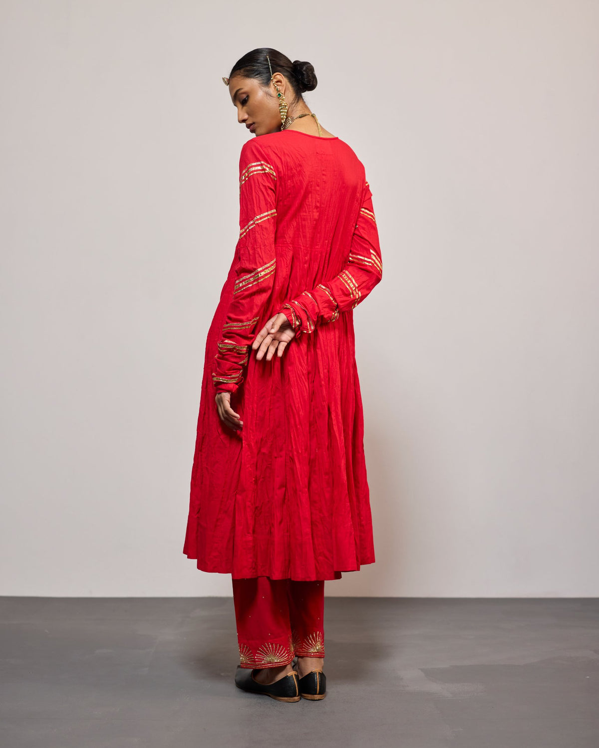 AANDALEEB SINDURI RED (SUIT SET)