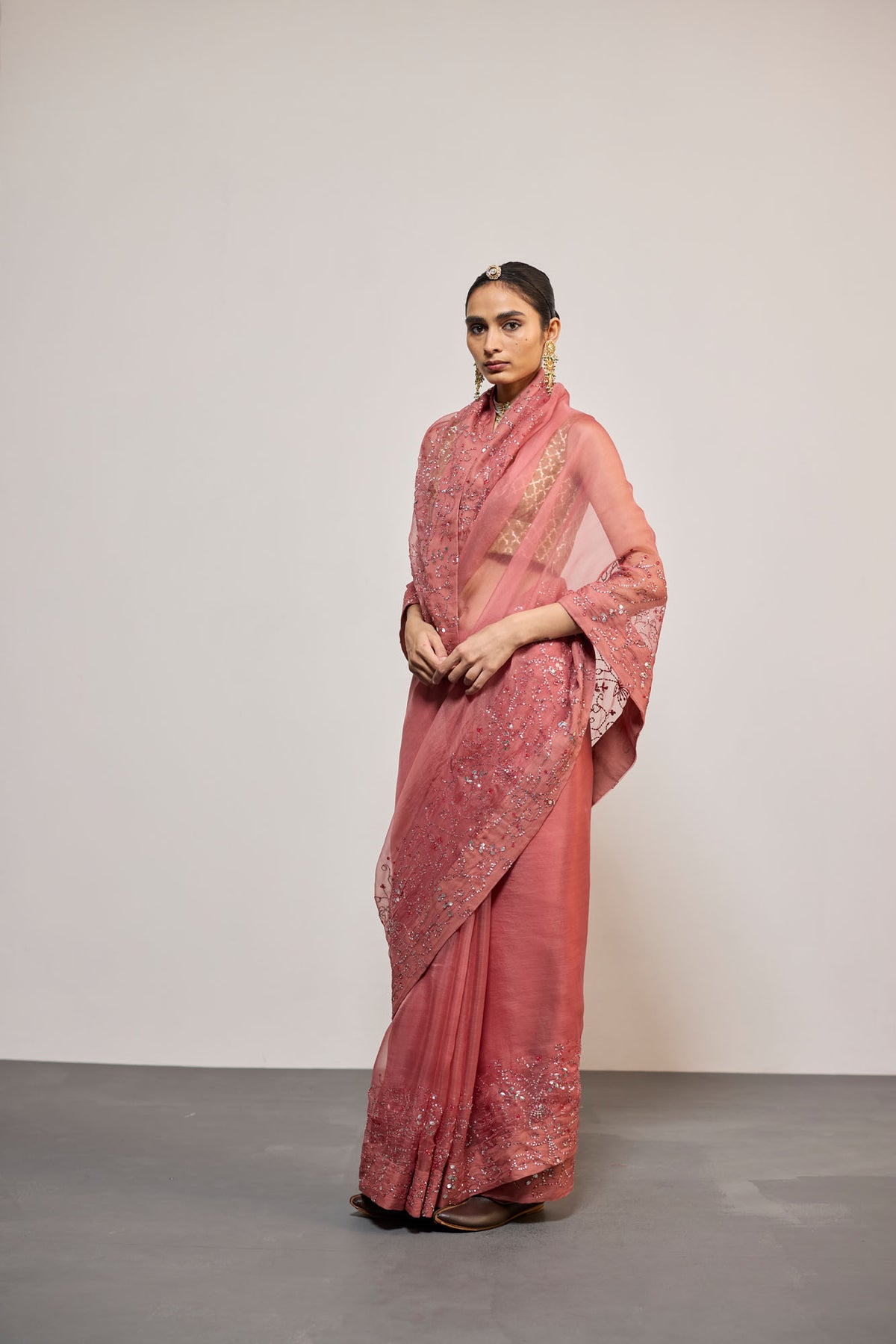 ROSE (SARI)