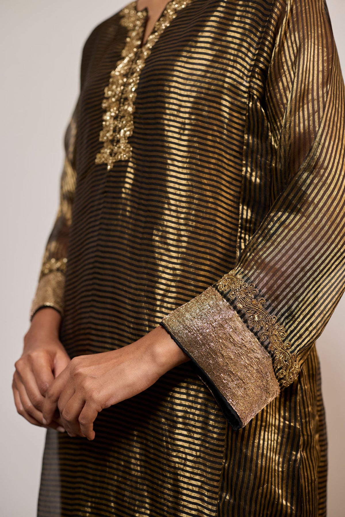 KAJRI (KURTA SET)