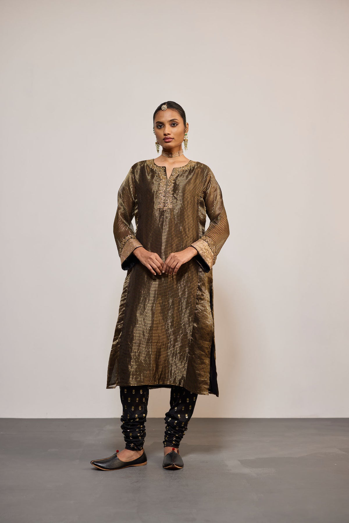 KAJRI (KURTA SET)