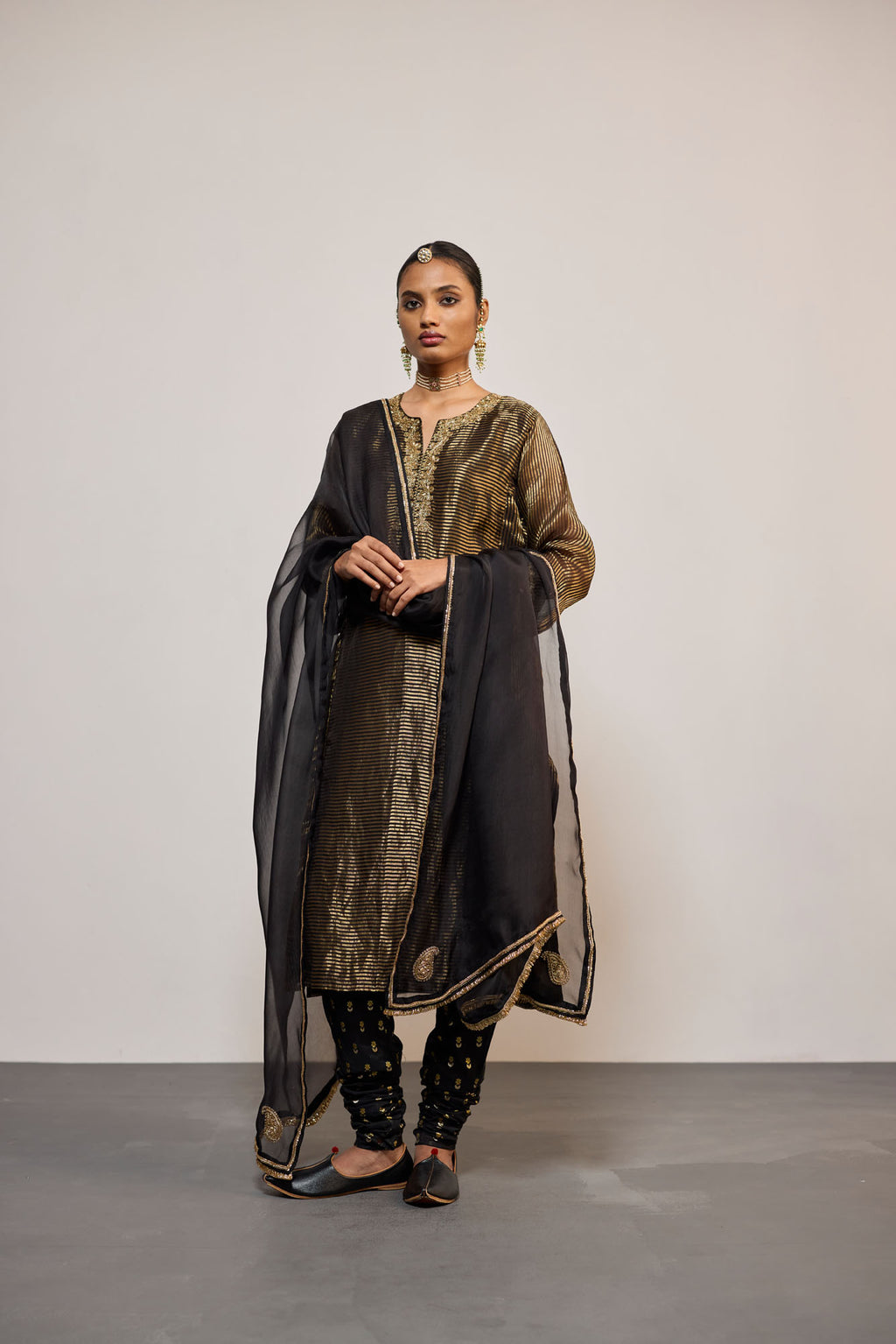 KAJRI (KURTA SET)