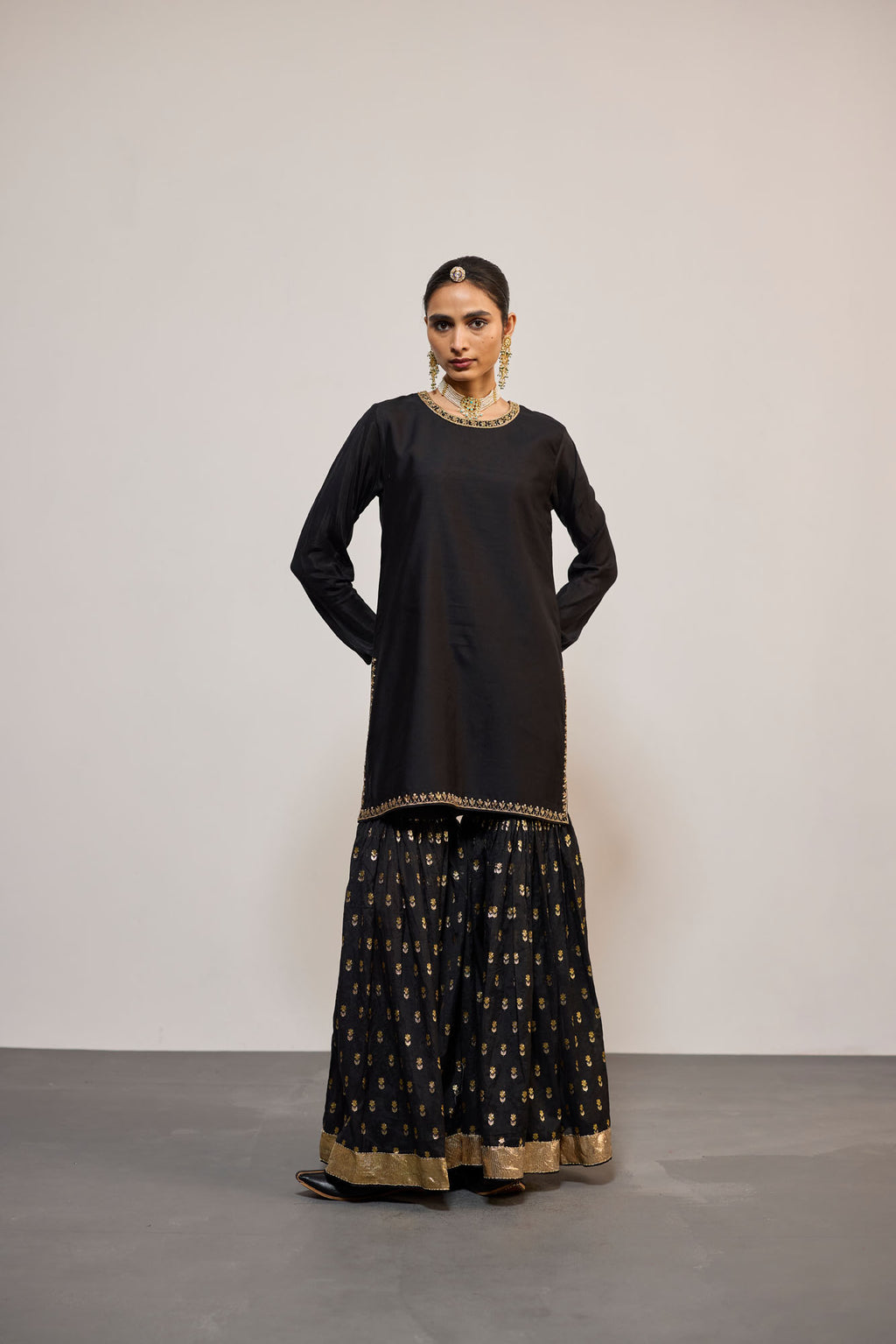KAJRI (SHARARA)