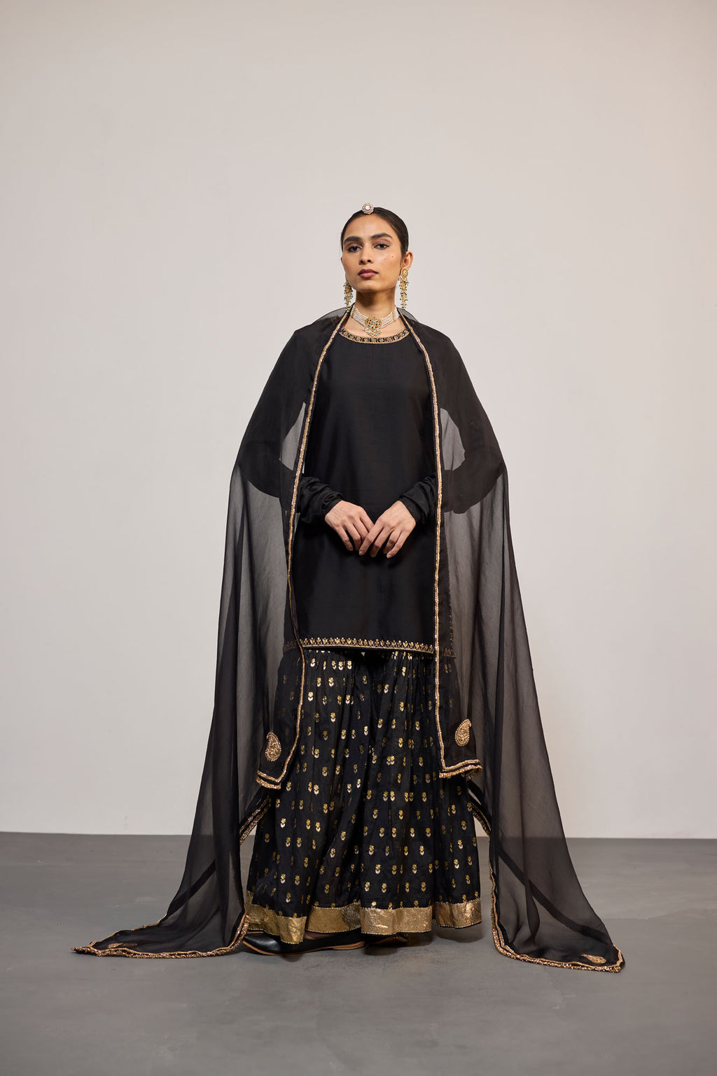 KAJRI (SHARARA)