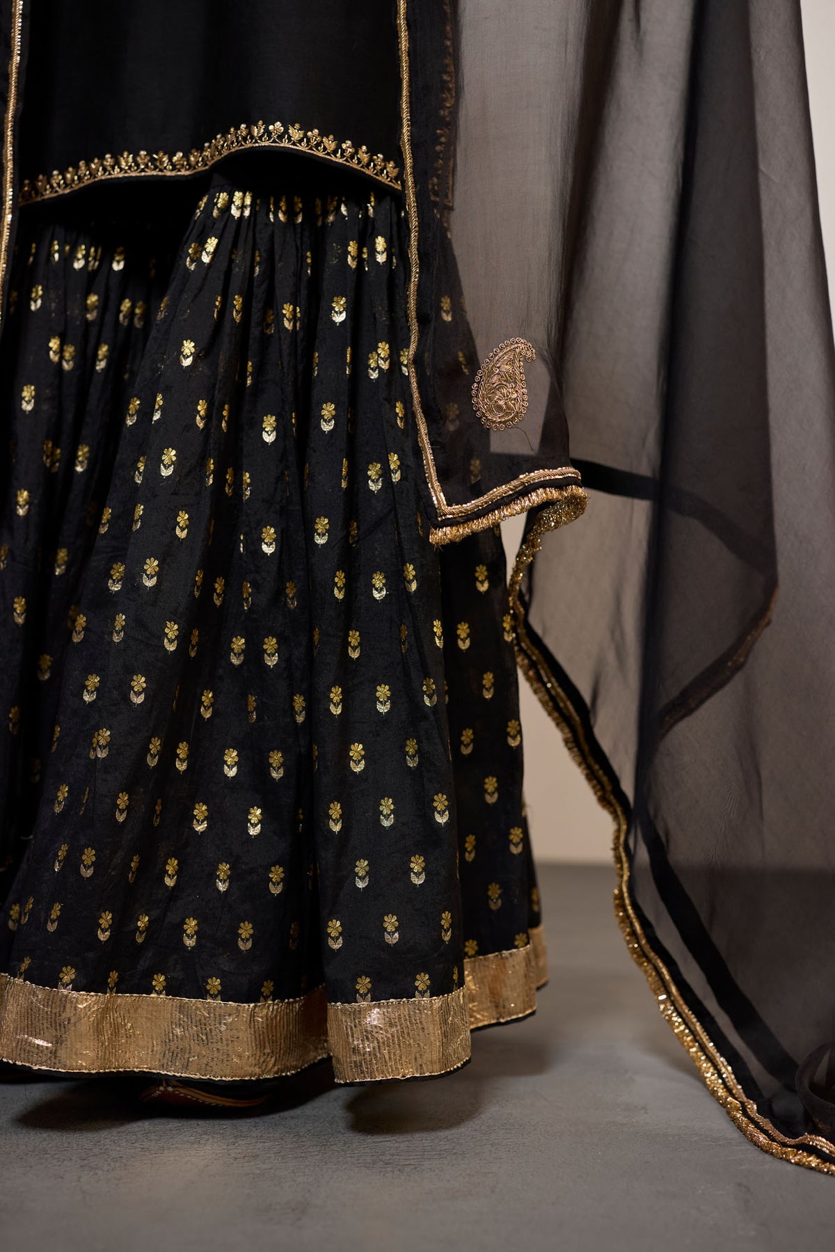 KAJRI (SHARARA)