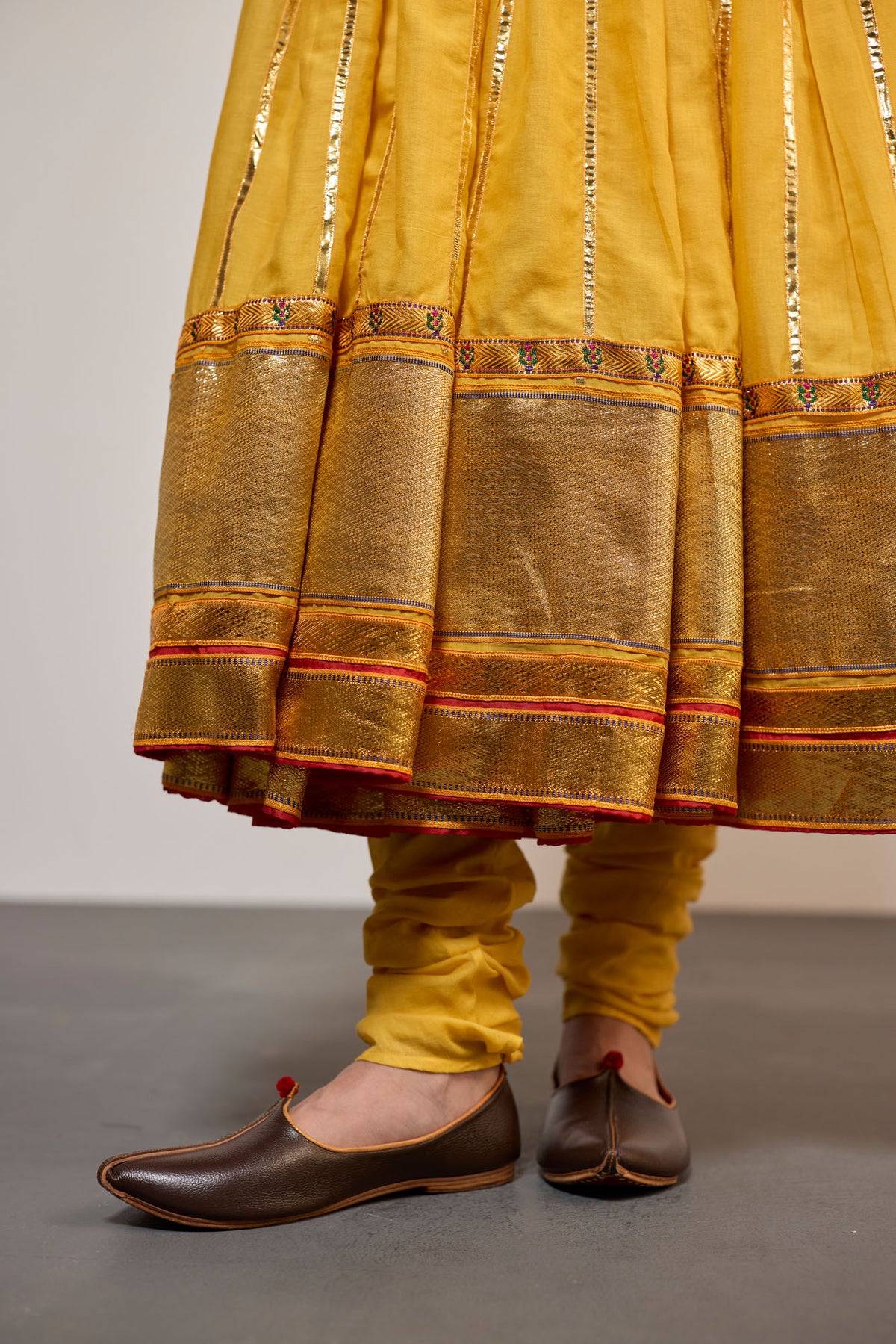 ANGRAKHA KESARIYA (KURTA)